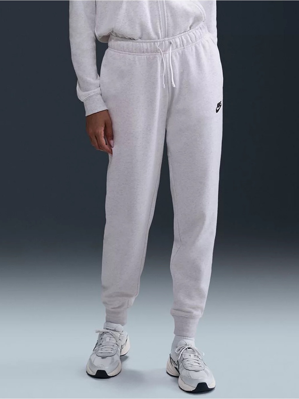 NWT Nike Sportswear Club Fleece Mid-Rise Joggers